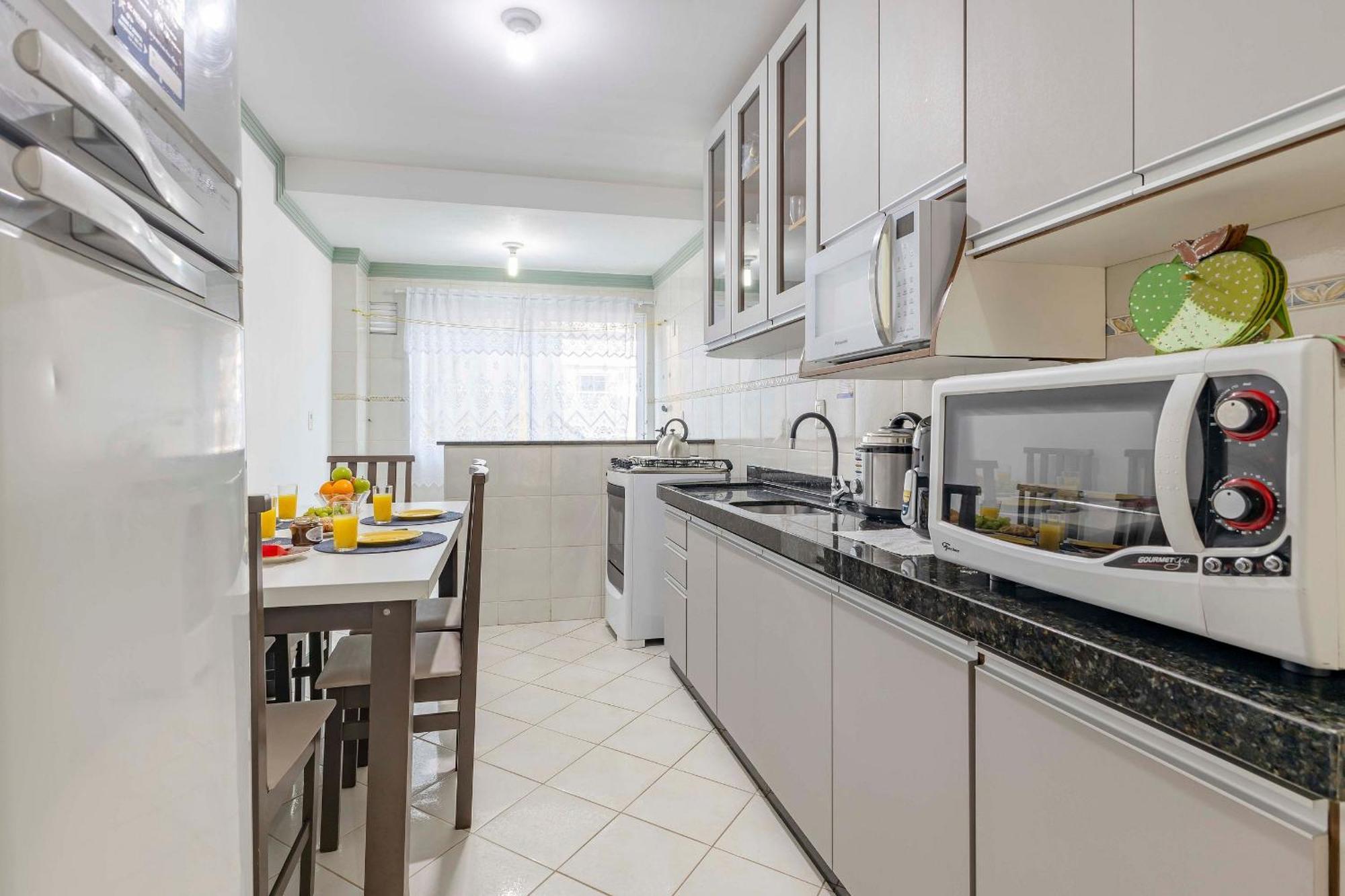 Aconchegante apartamento para famílias na Praia da Conceição - 2 Quartos 7 Pessoas Bombinhas Exterior foto